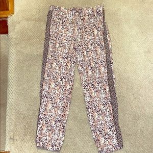 🌸🌞Atmosphere Floral Joggers